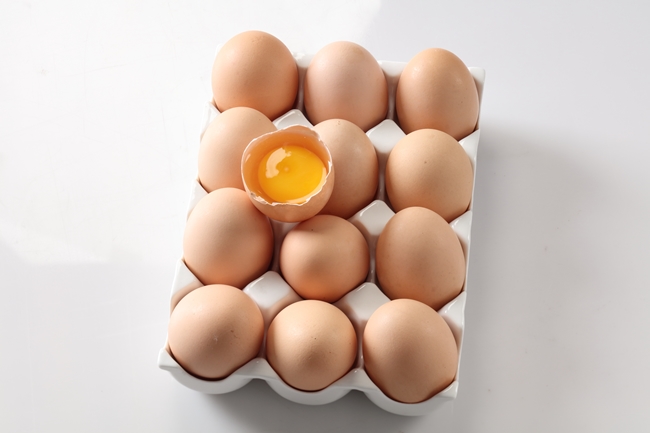 How Many Calories in an Egg? - Blog | Healthy Options